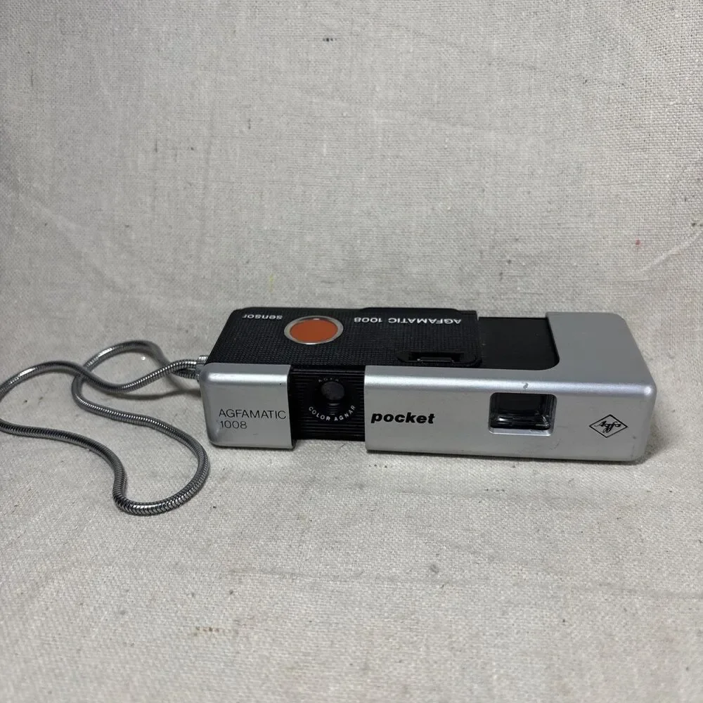 Agfamatic 1008 Pocket Sensor Vintage Camera With Metal Strap Untested
